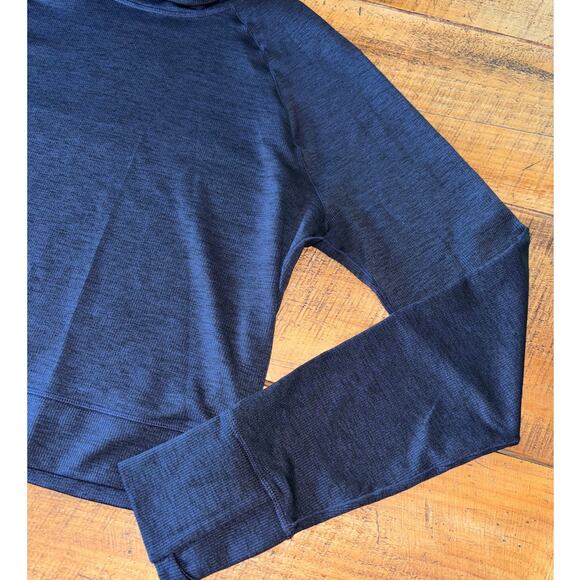 Prana Womens Navy Blue Cropped Ribbed Stretchy Athletic Top Thumbholes Large - Picture 2 of 8